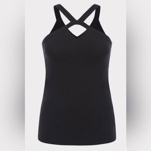 NWT Black Keyhole Foxy Halter Top Sz 3 TORRID